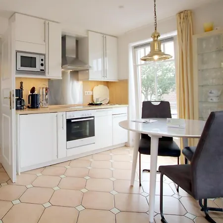 דירה Rungholtstra_e 6_ Whg_ 4 *